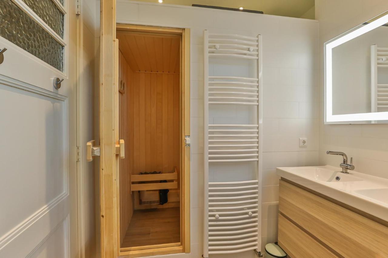 Church Conversion For A Unique Stay And Experience Rinsumageest エクステリア 写真
