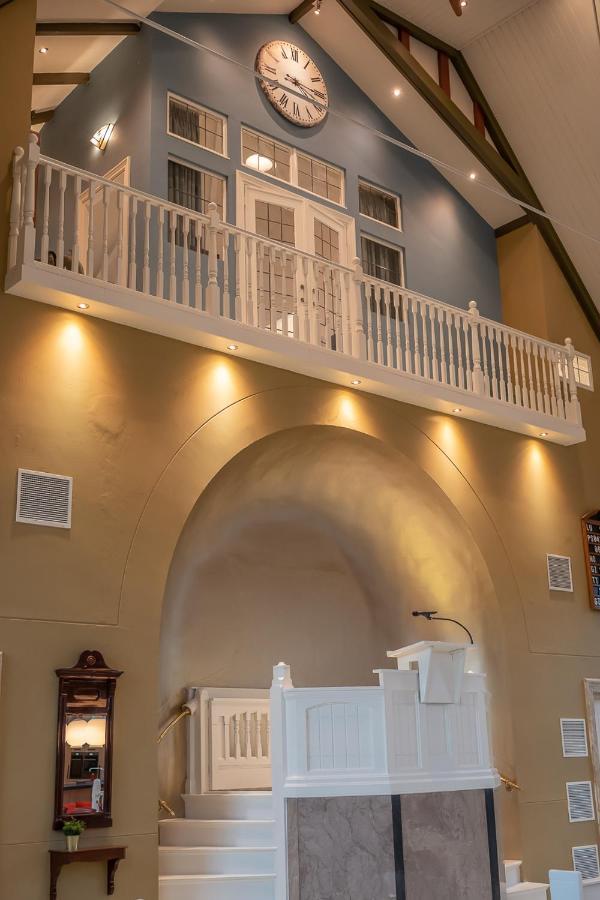 Church Conversion For A Unique Stay And Experience Rinsumageest エクステリア 写真